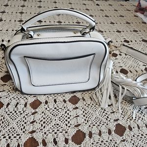 White/black trim/gold hardware purse removable strap for crossbody